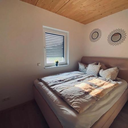 Zimmer M. Eigenem Bad Und Badewanne Direkt Am Wald Amöneburg Dış mekan fotoğraf
