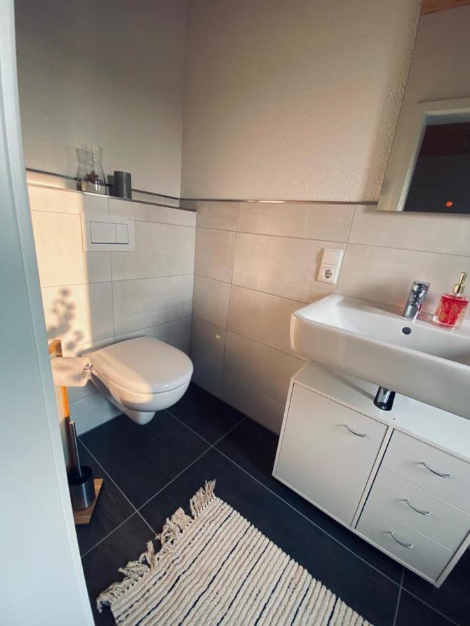 Zimmer M. Eigenem Bad Und Badewanne Direkt Am Wald Amöneburg Dış mekan fotoğraf